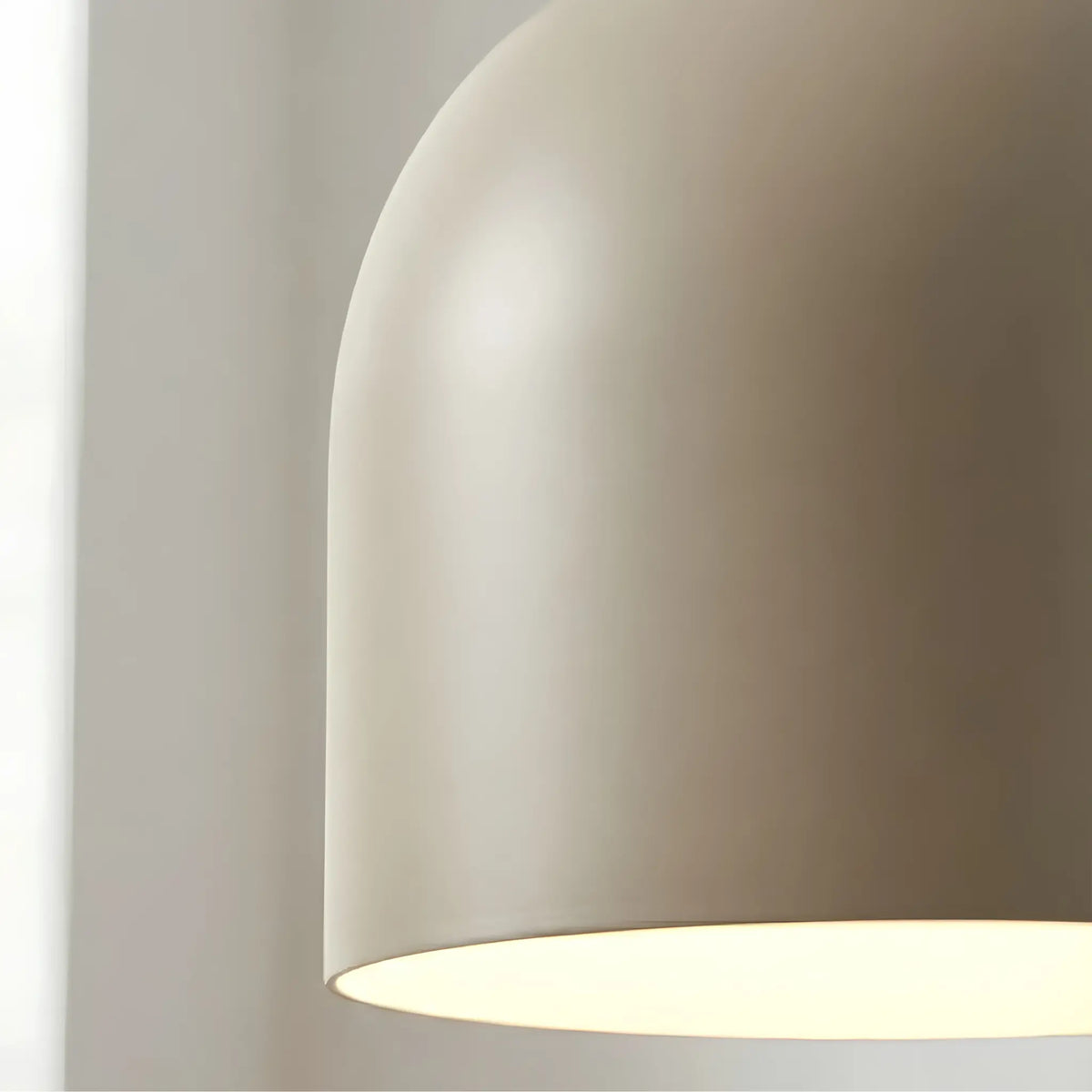 Emibig Vigo Pendellampa Ø18 cm, Beige