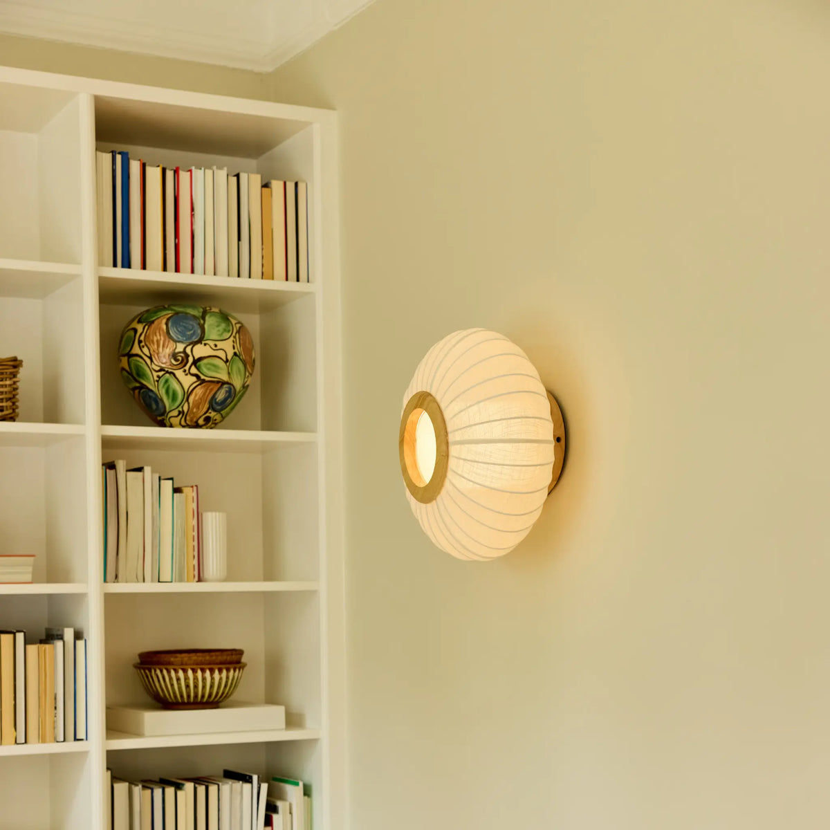 Halo Design Balloon Tak-/Vägglampa Ø40 cm, Linen White