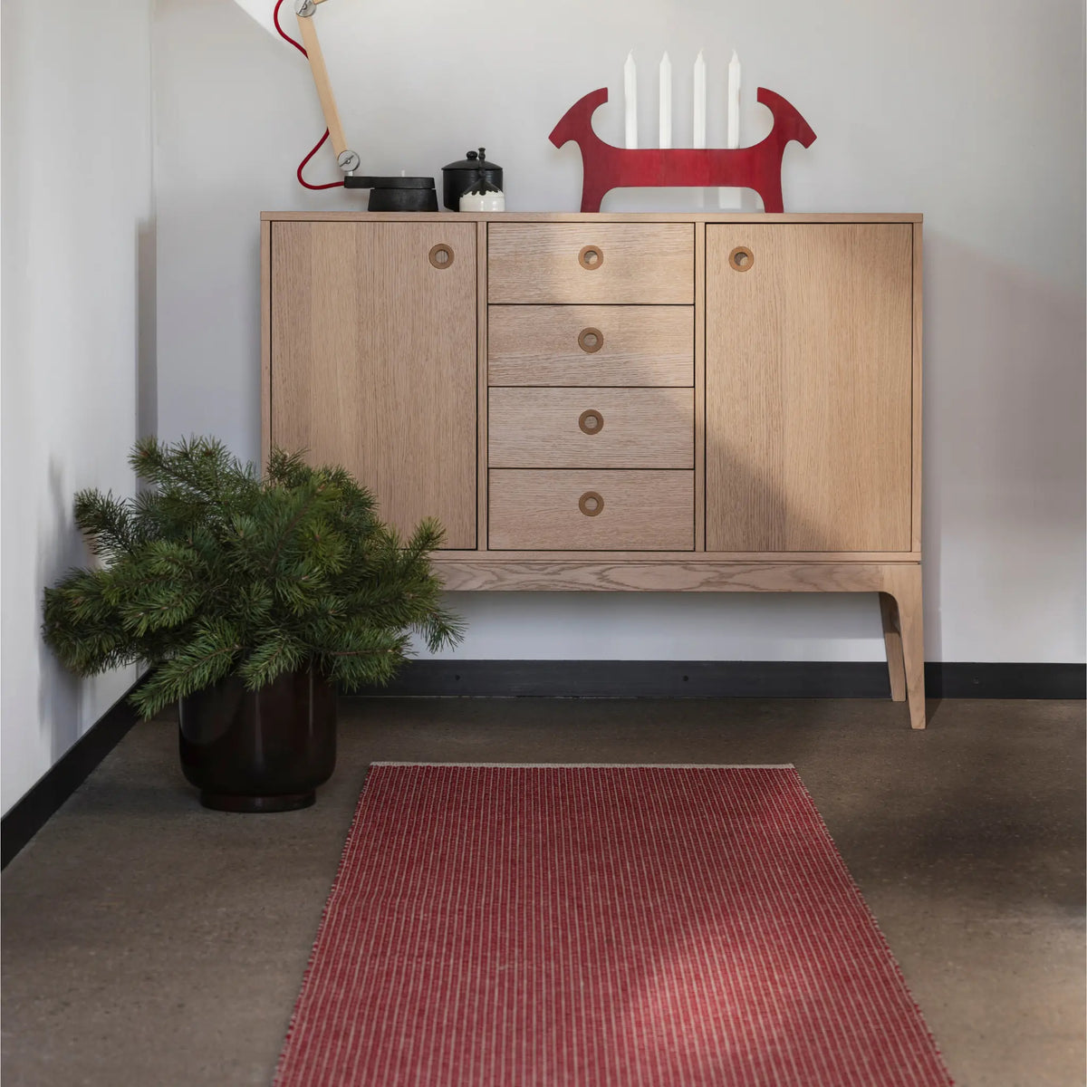 Pappelina Nils Matta 70x180 cm, Dark Red