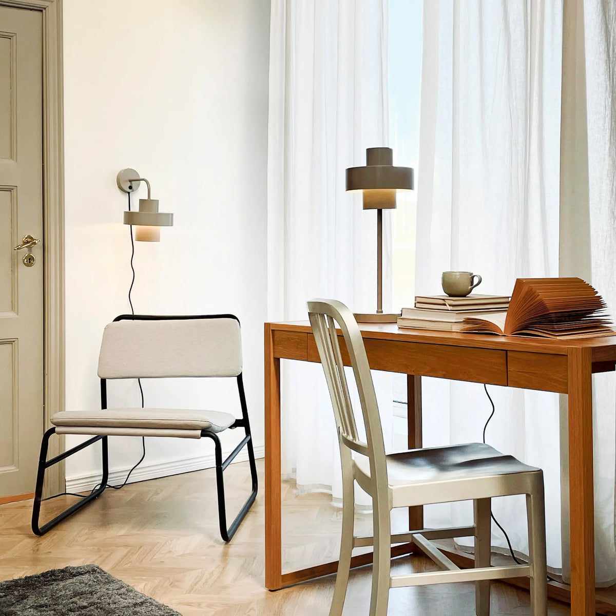 Dyberg Larsen Stoke Vägglampa 20 cm, Varmgrå