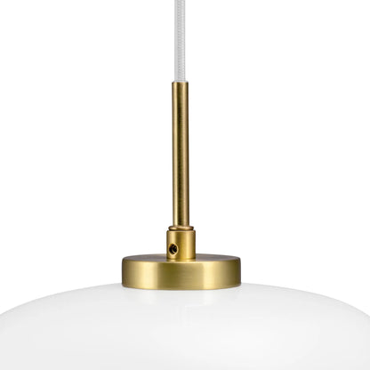 Dyberg Larsen ARP Taklampa Ø25 cm, Opal/Mässing