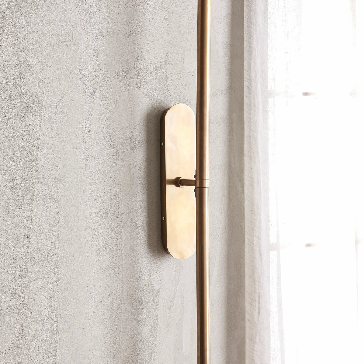 Nordal Luna Vägglampa L, Mässing