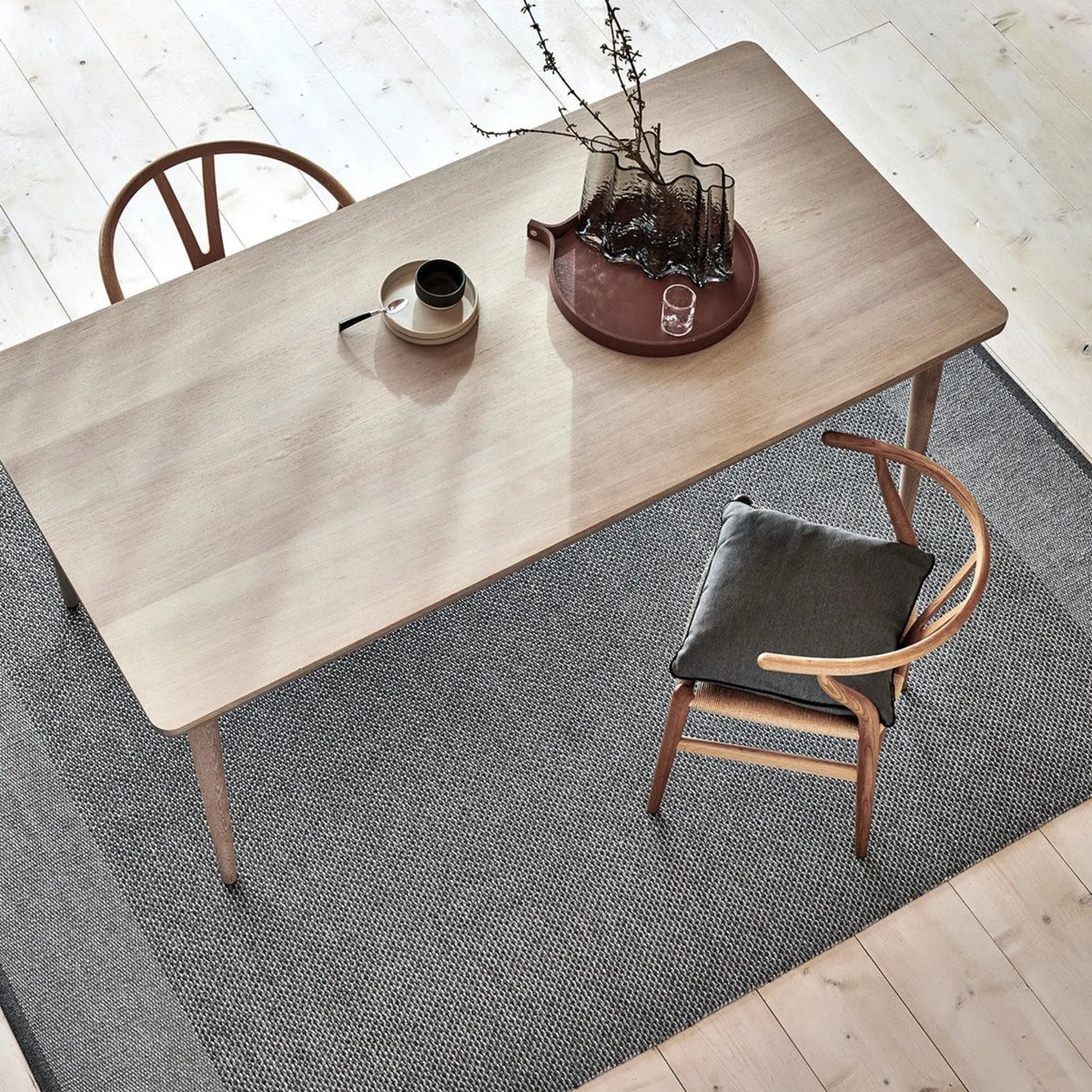 Pappelina Edit Matta 230x320 cm, Svart