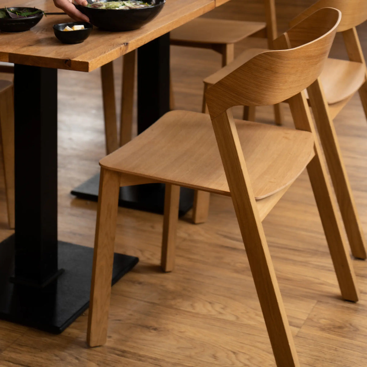 Ton Merano Stol, Black Grain
