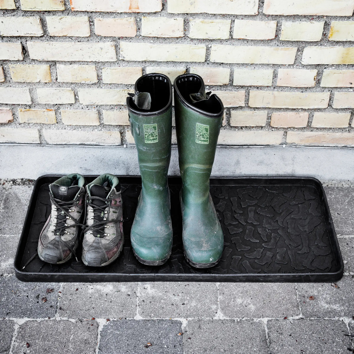 Tica Copenhagen Footwear Skomatta 88x38 cm, Svart