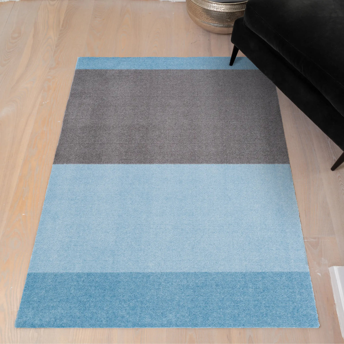 Tica Copenhagen Horizontal Matta 120x67 cm, Light/dusty blue/steelgrey