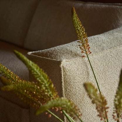 Tinted Objects Klinge Soffa Soft Bouclé, Sand