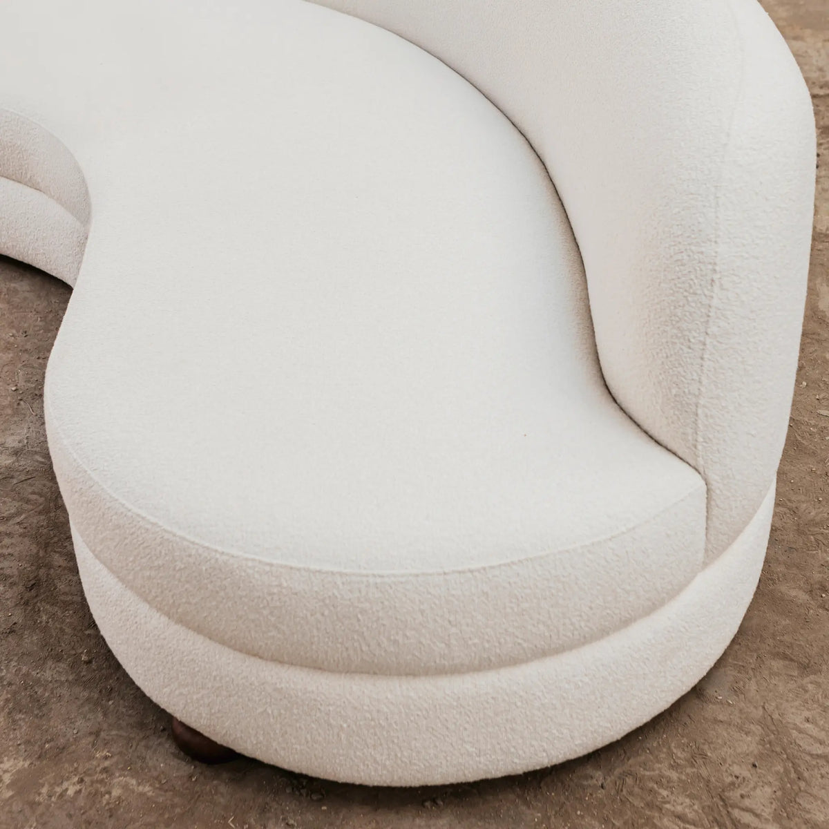 Tinted Objects Delon Soffa, Offwhite