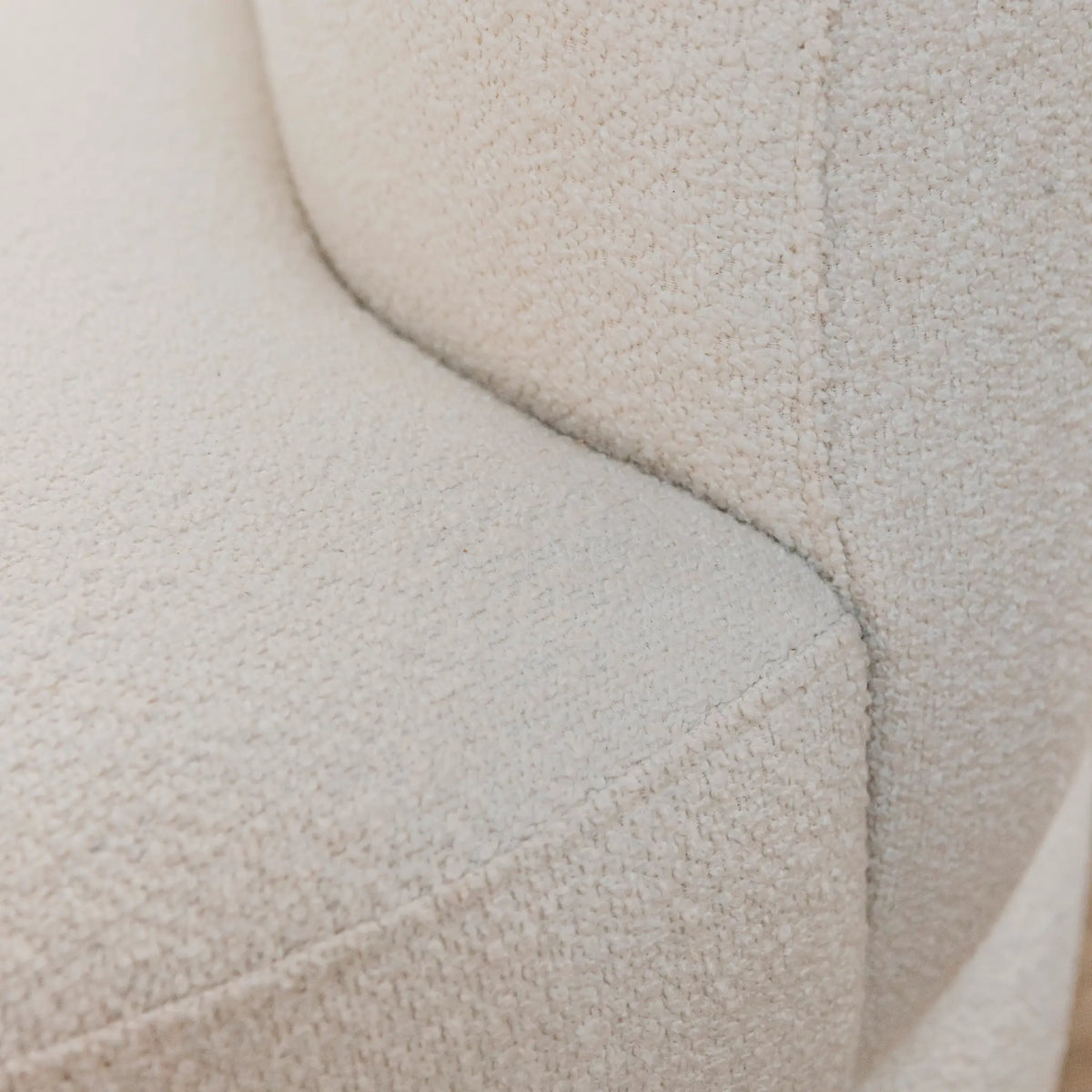 Tinted Objects Delon Soffa, Offwhite