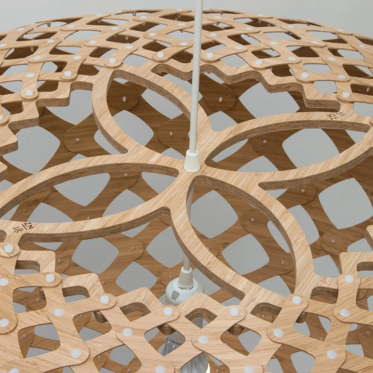 David Trubridge Kina Taklampa 60 cm, Bambu