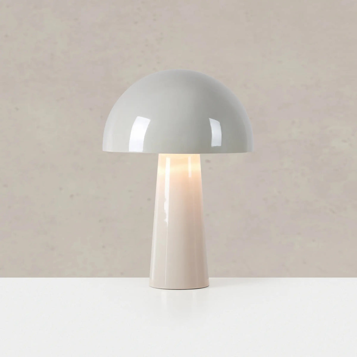 Markslöjd Mantar Bordslampa 1 l, Grå
