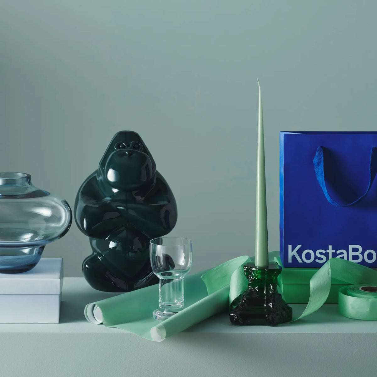 Kosta Boda, Gabba Gabba Hey 30,5 cm, Mörkgrön-Silvra Home